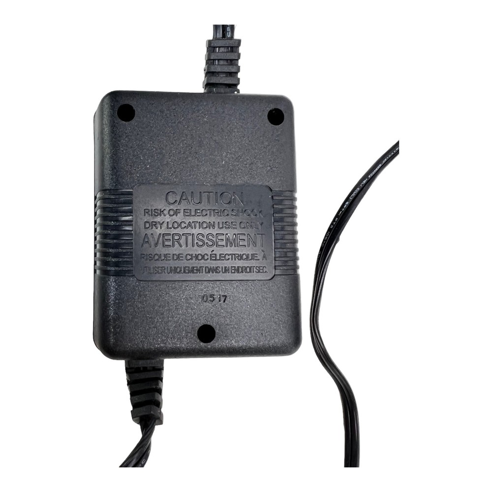 Hallmark 2005 Power Box Electrical Power Supply Model QHM7995