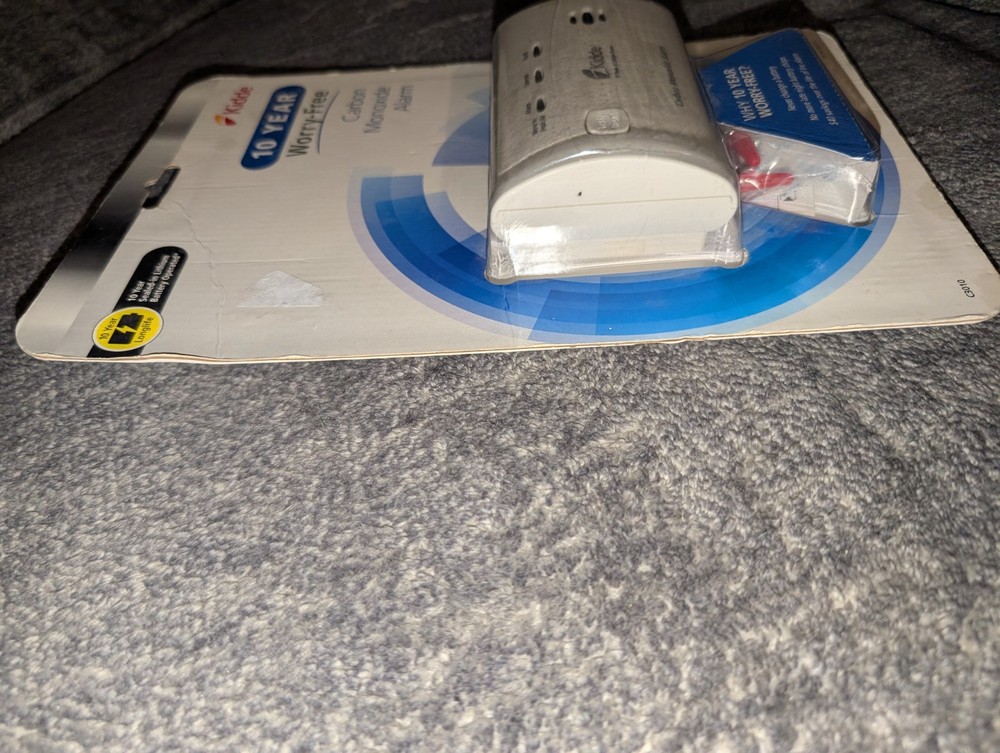 Kidde 10-Year Battery Powered Carbon Monoxide Detector w LED Alarm Warning Light