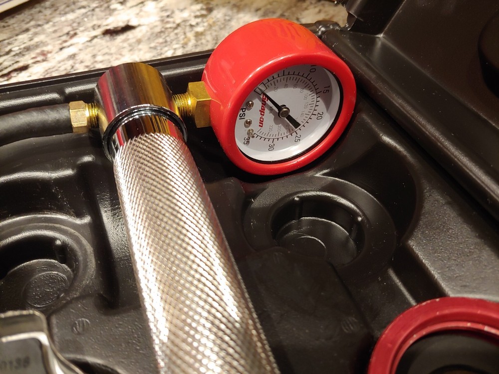 Snapon Tools Cooling System Pressure Tester Kit