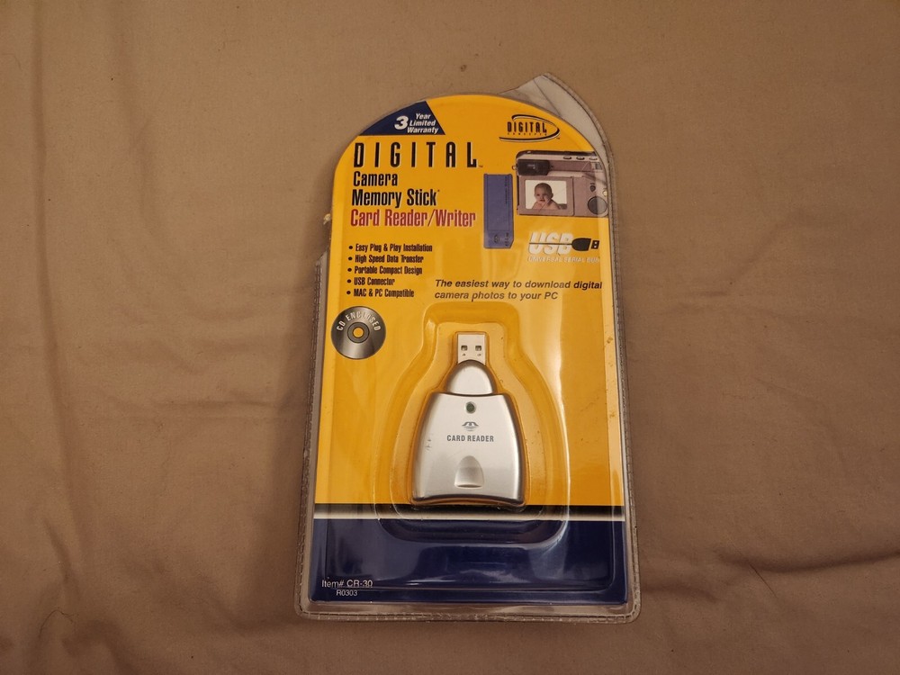 Digital Concepts Camera Memory Stick Card Reader/Writer USB NIB