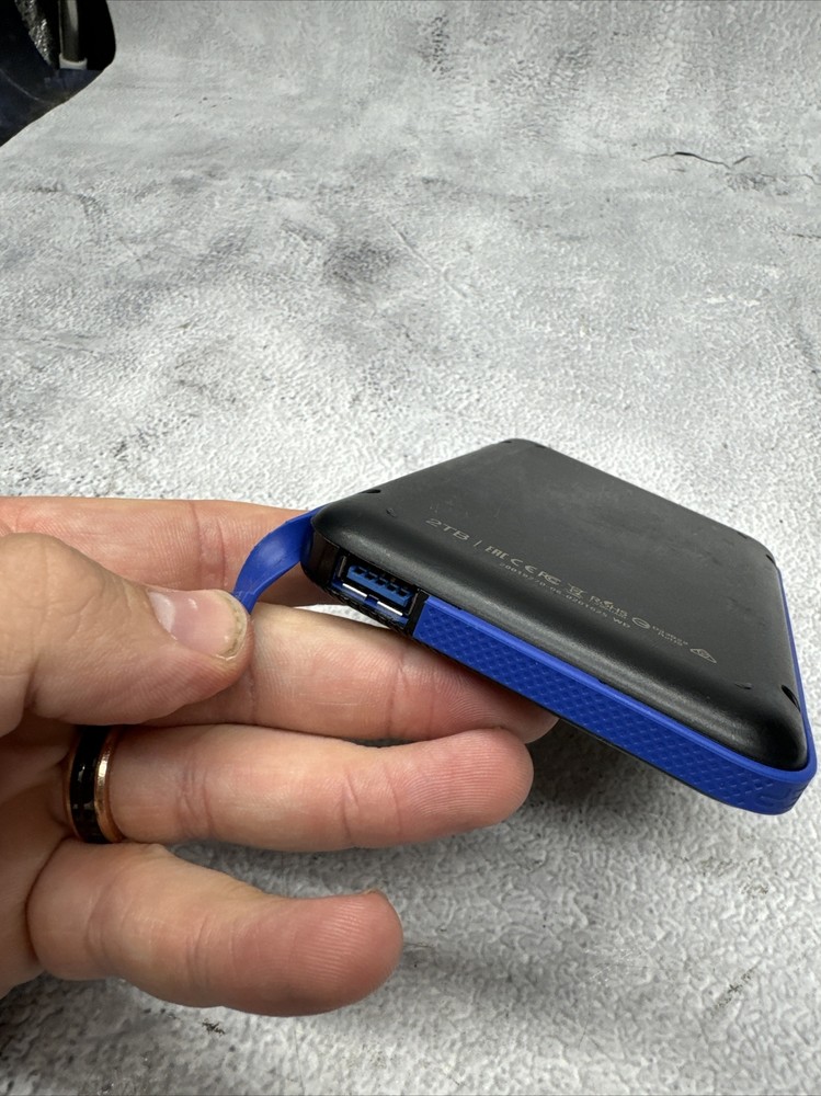 Silicon Power SP Armor A62 2TB Rugged USB 3.2 Portable Hard Drive. 4