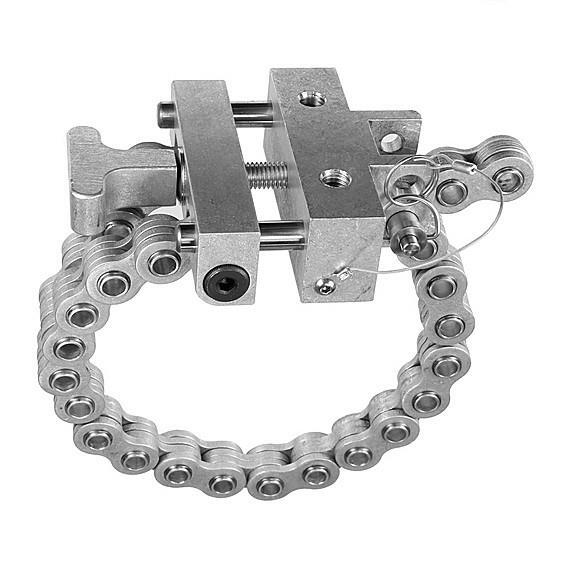 Light Source Chain Pole Clamp