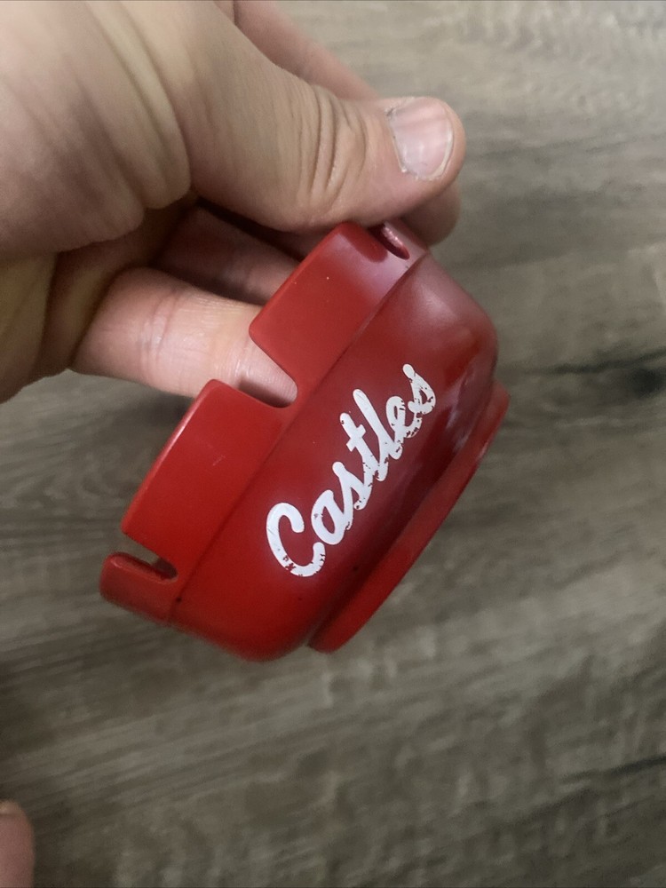 Crooks and castles classic ashtray red Used