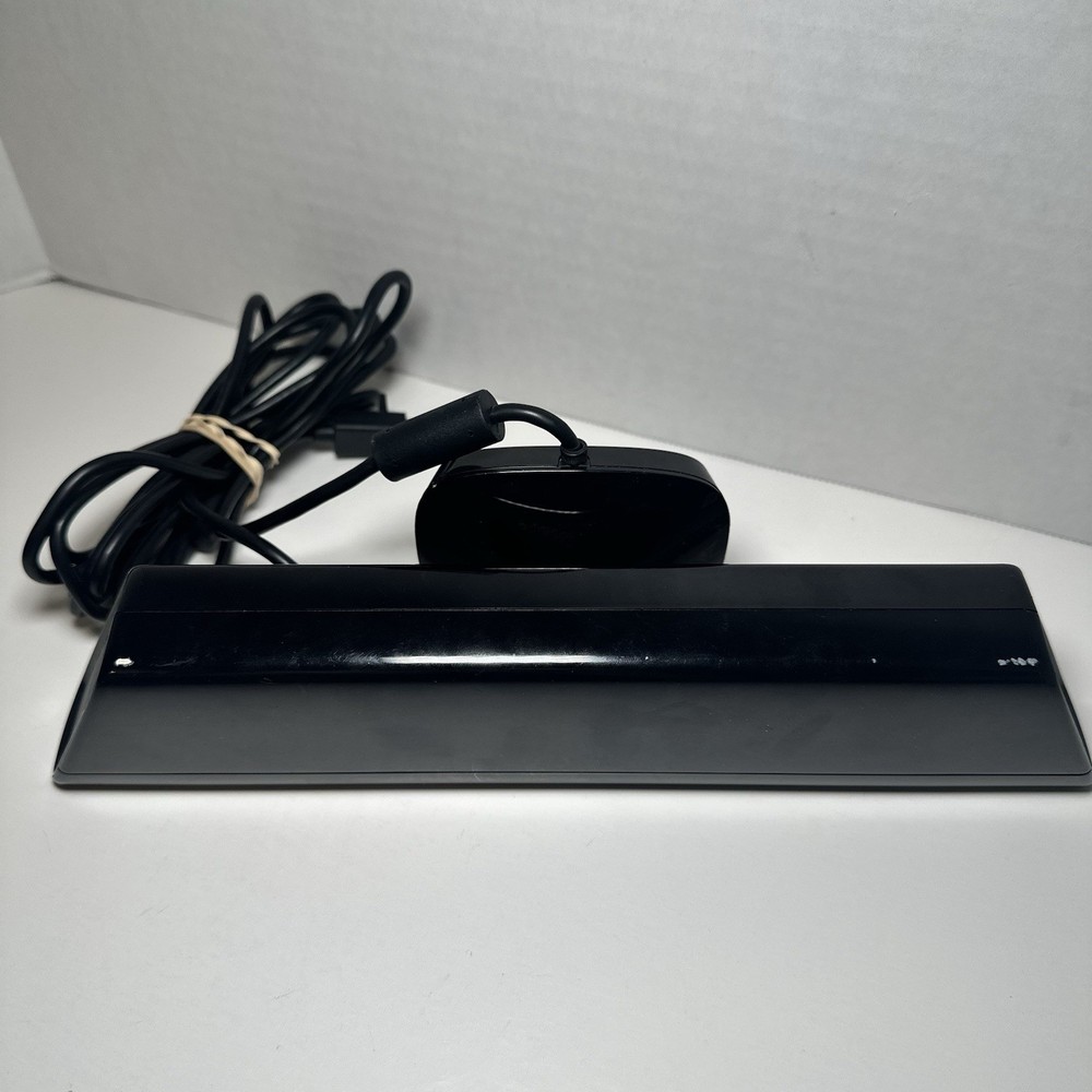 Xbox 360 Kinect Motion Sensor With Kinect Adventures - Tested