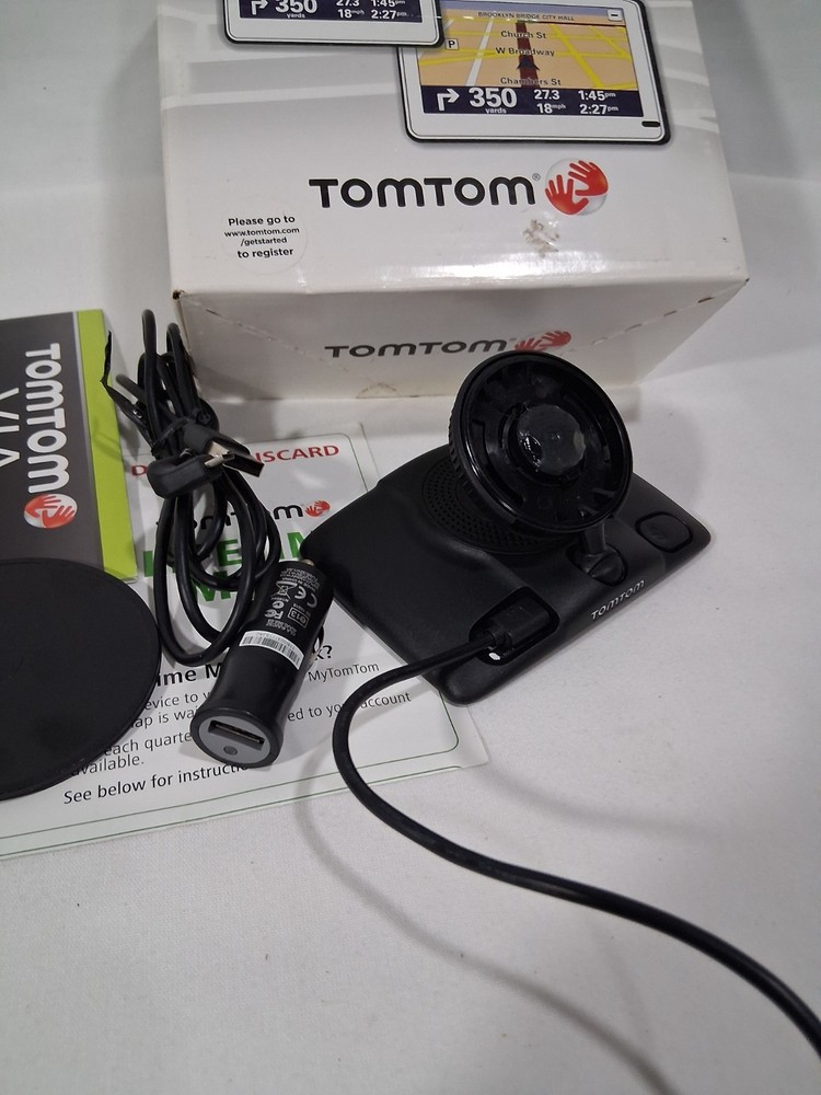 TomTom GPS Navigation #4EV42 for parts