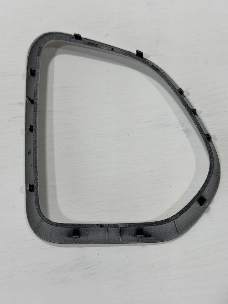 2017 - 2020 Jeep Renegade Dash Air Vent Left Driver OEM