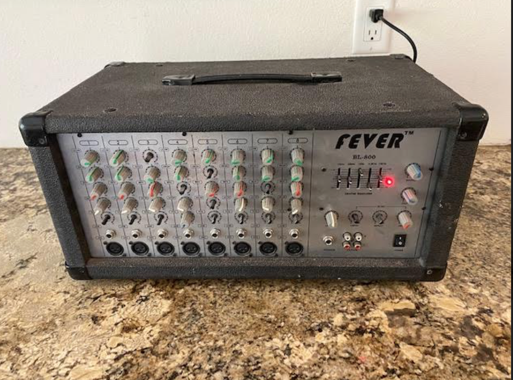 Fever Bl-800 audio mixer