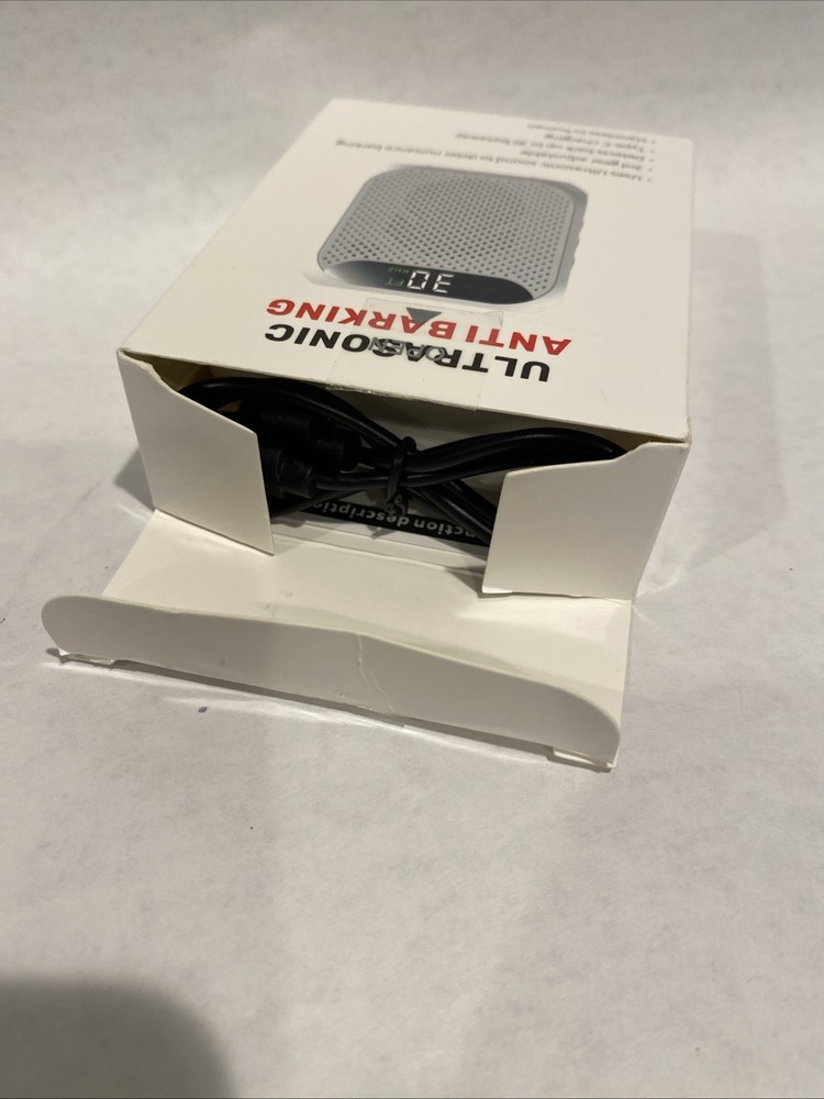Anti-barking device 30 foot range, ultrasonic, open box complete