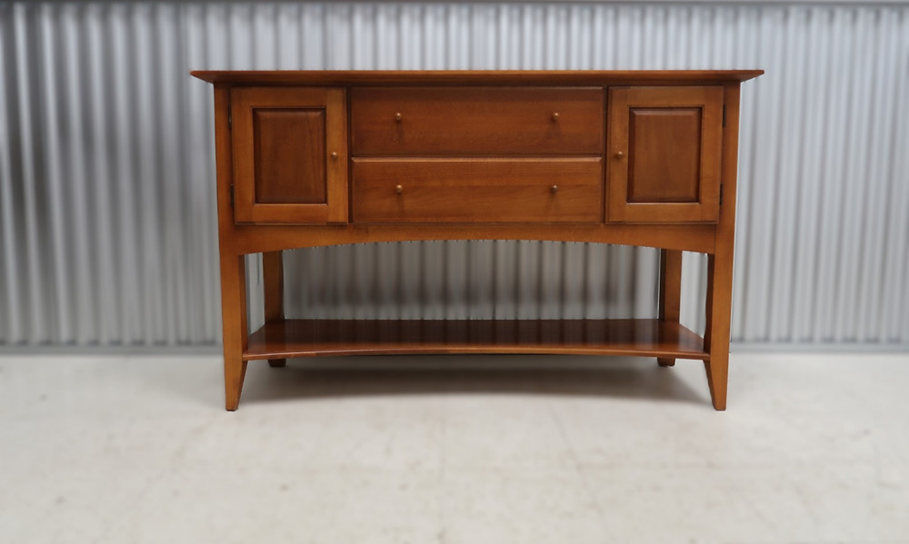 Thomasville '' Impressions'' Shaker Cherry Sideboard