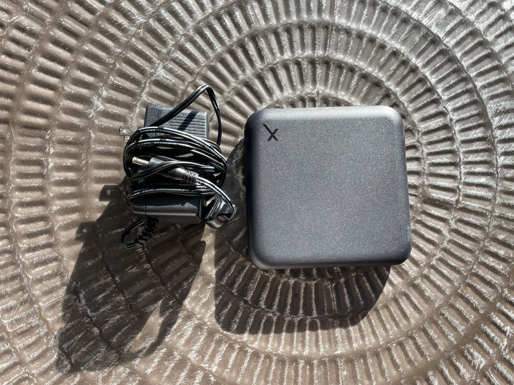 Xfinity Flex XiOne-SC(B) Streaming Device with AC Adapter