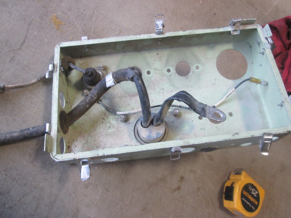 Used Master Control Panel, Power, 24v, Old Style 2-Prong Slave Receptical, APC