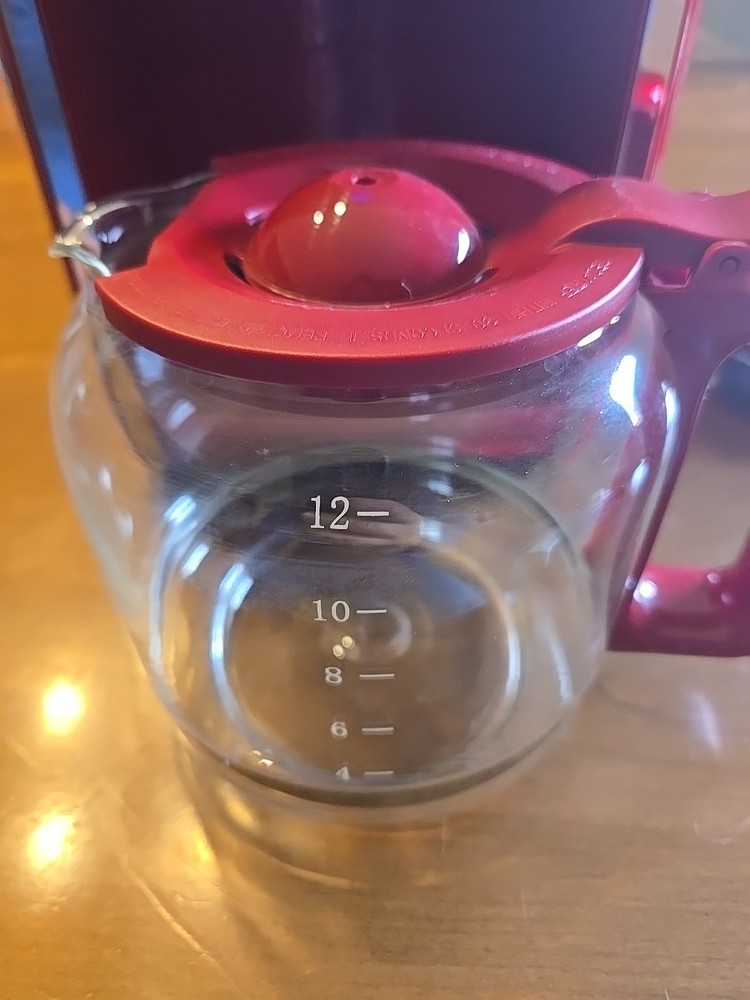 Rare BELLA Linea Collection 12-Cup Programmable Coffee Maker (Red)