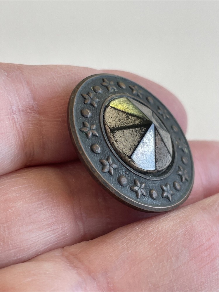 Antique Metal “mirror” Center 1 1/8” Button