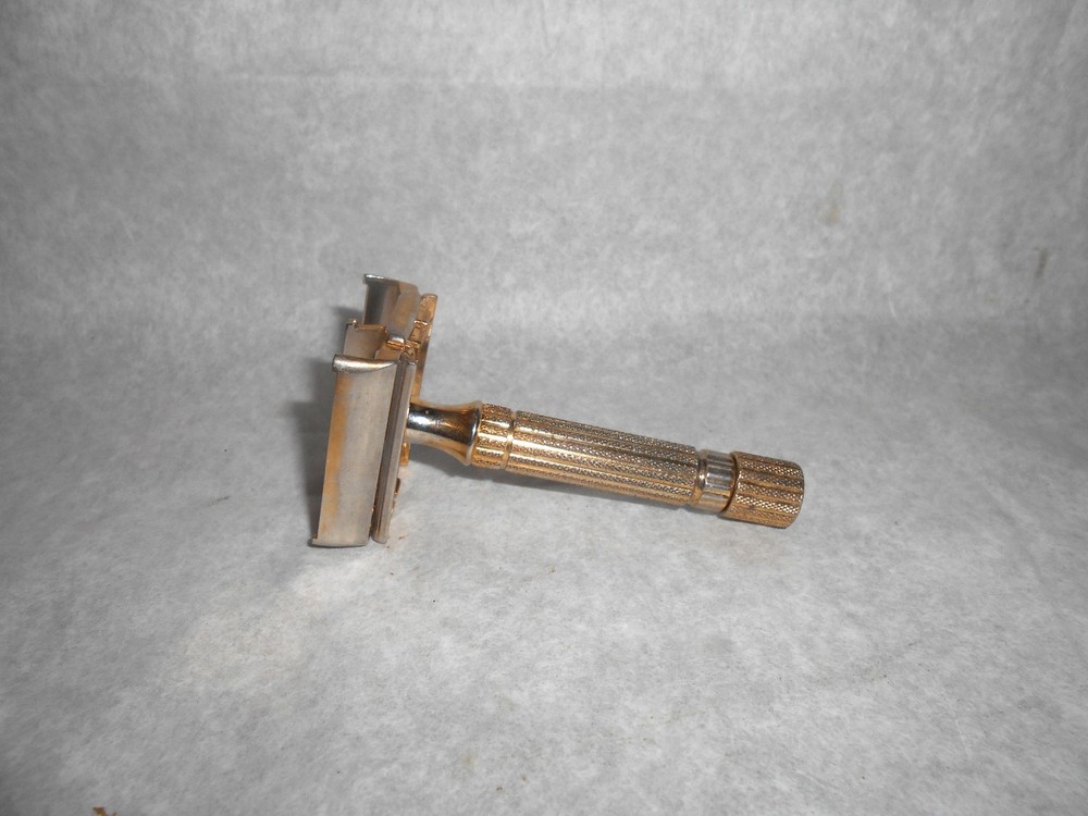 Gillette 1948 Aristocrat Safety Razor TTO