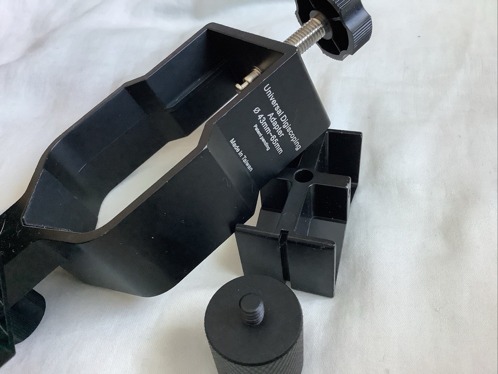 Universal DigiScoping Adapter 43-65mm w/instructions - Excellent condition!
