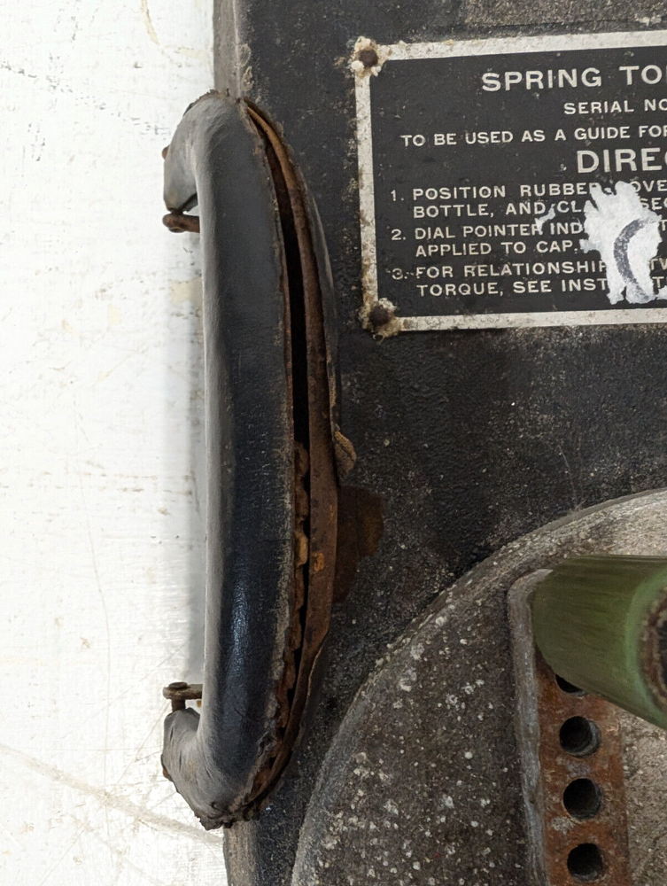 Owens-Illinois Spring Torque Tester, Screw Cap Torque Testing Machine