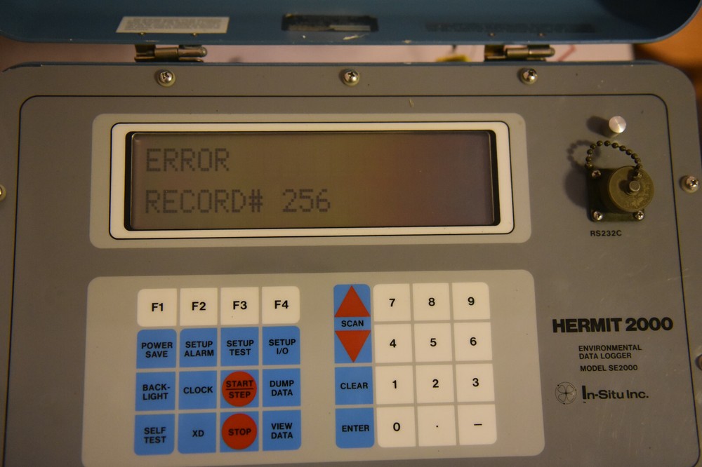 In-Situ hermit 2000 Environmental Data Logger - SE2000 - Powers on