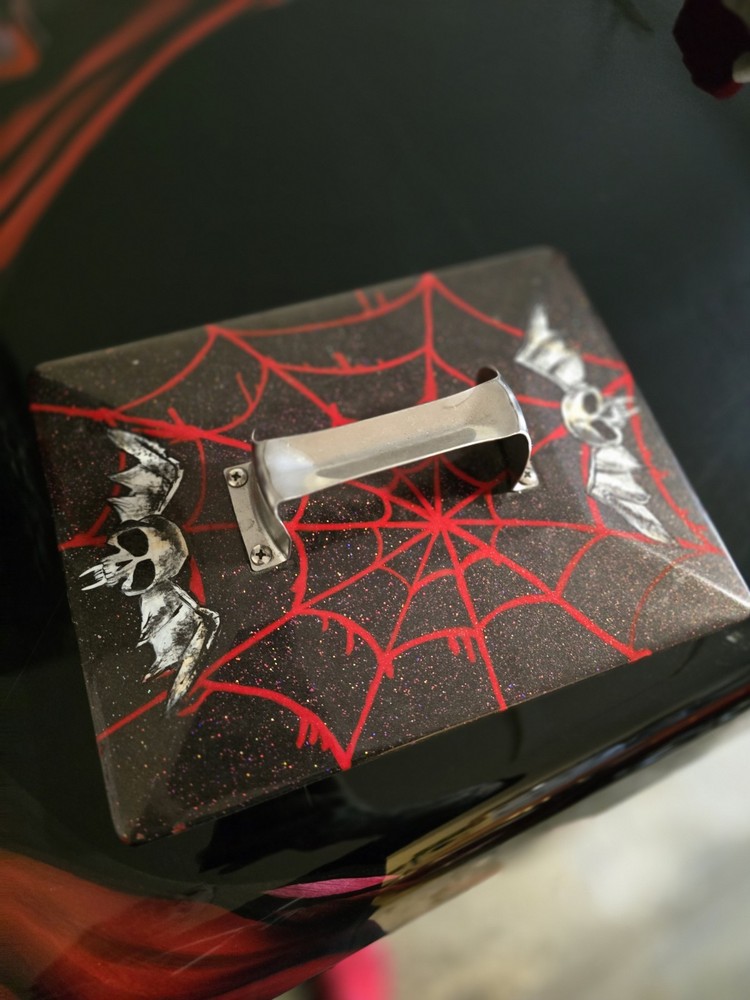 💲PRICE DROP 💲Vintage Personal Cooler , Custom PAINT DRACULA
