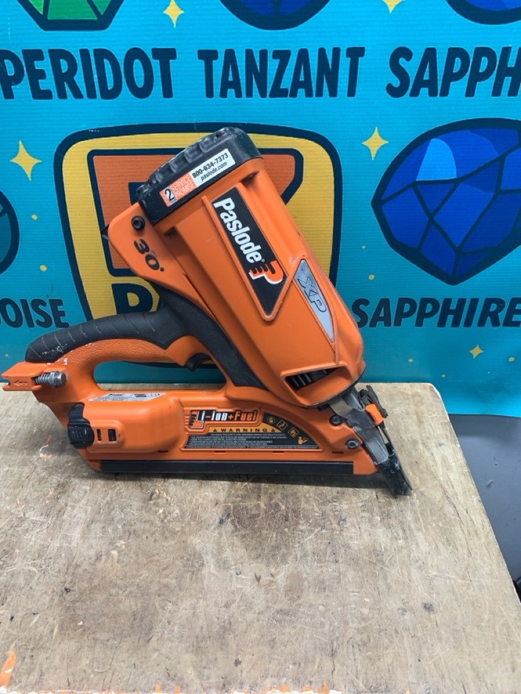 PASLODE CF325XP 30 DEGREE CORDLESS FRAMING NAILER (E10049224)