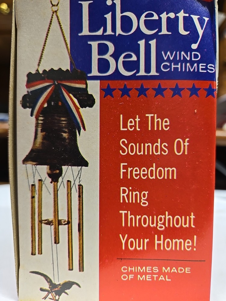 VINTAGE 1976 LIBERTY BELL WING CHIMES