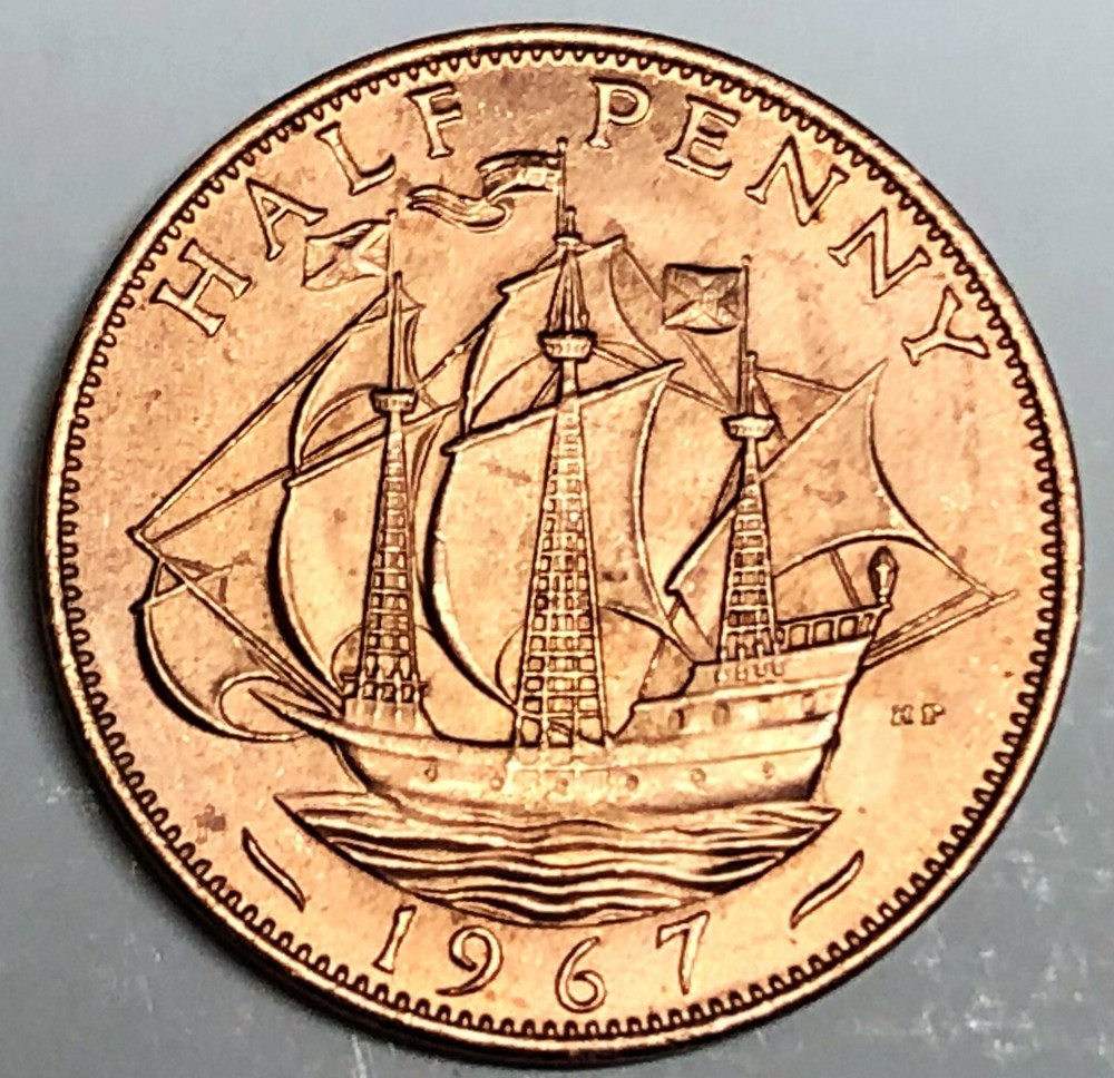 # C4081     GREAT BRITAIN     COIN,     HALF  PENNY    1967  Unc.