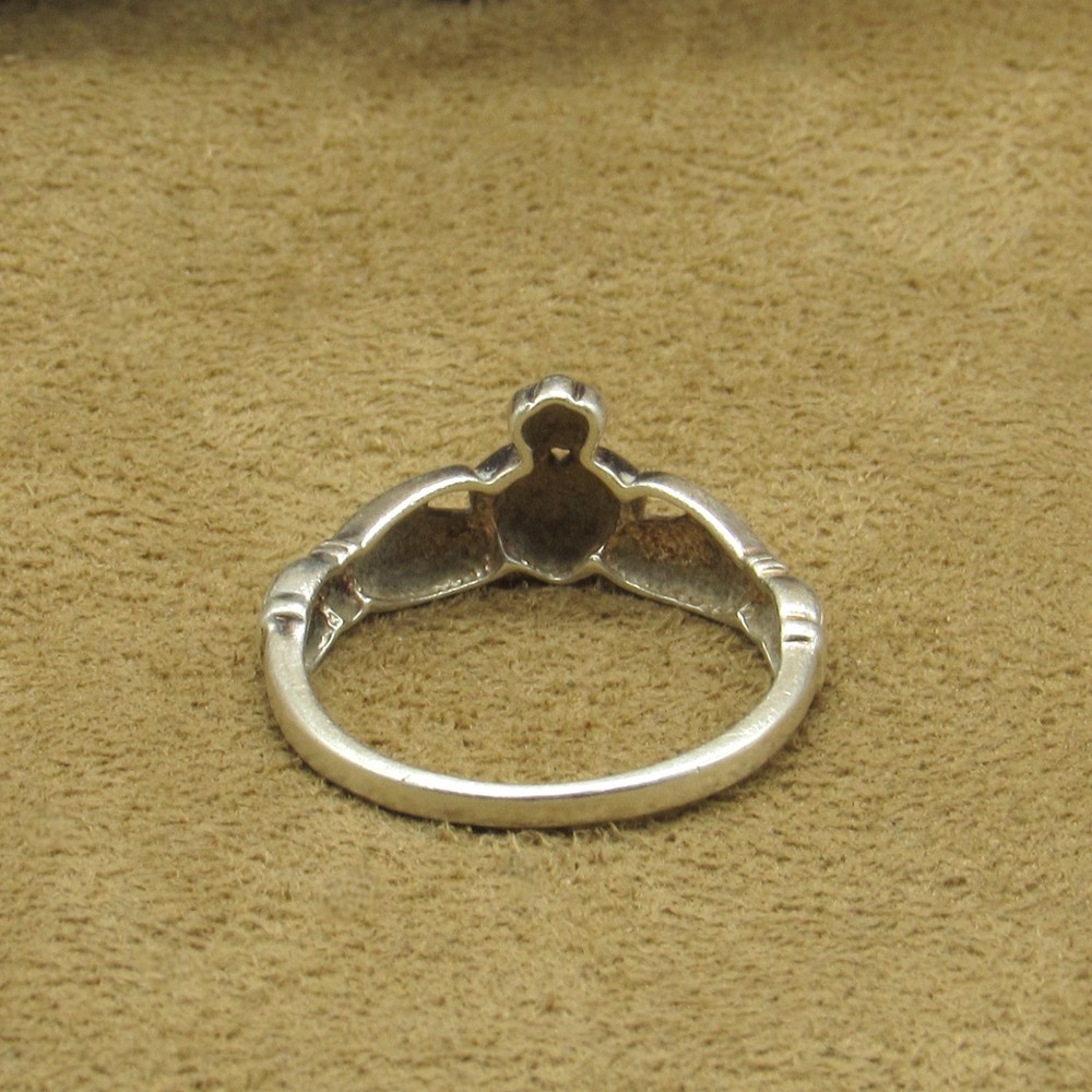 Vintage Sterling Silver Claddagh Traditional Relationship Ring