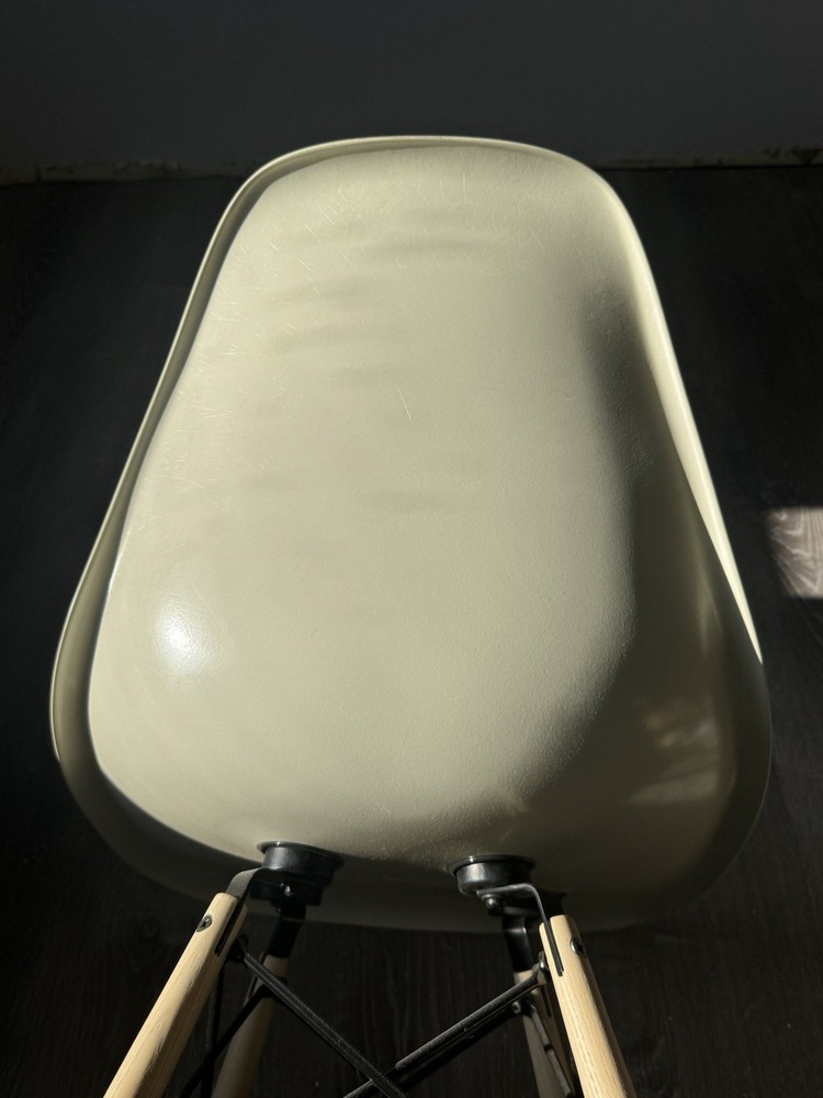 Eames Molded Plastic Side Chairs Set-of-4