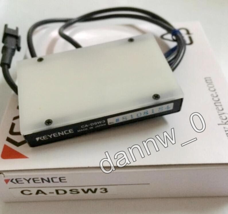 New In Box Keyence CA-DSW3 Light Source
