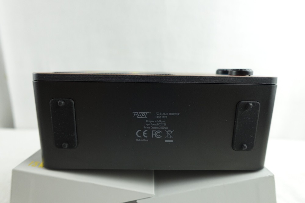 RUPT 15W SOUNDVIEW WIRELESS SPEAKER W/ LCD DISPLAY