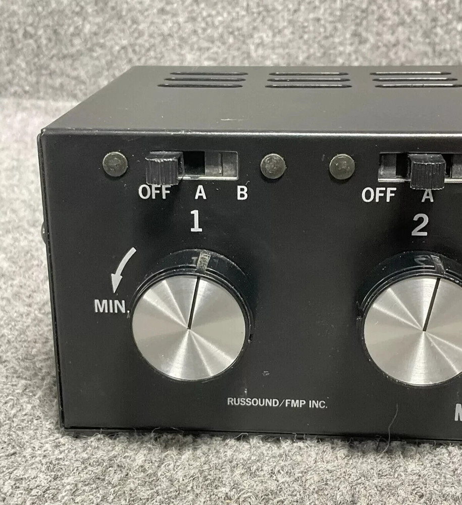 Russound SD-4 Volume Control Multi-Room Multi-Play Model Black