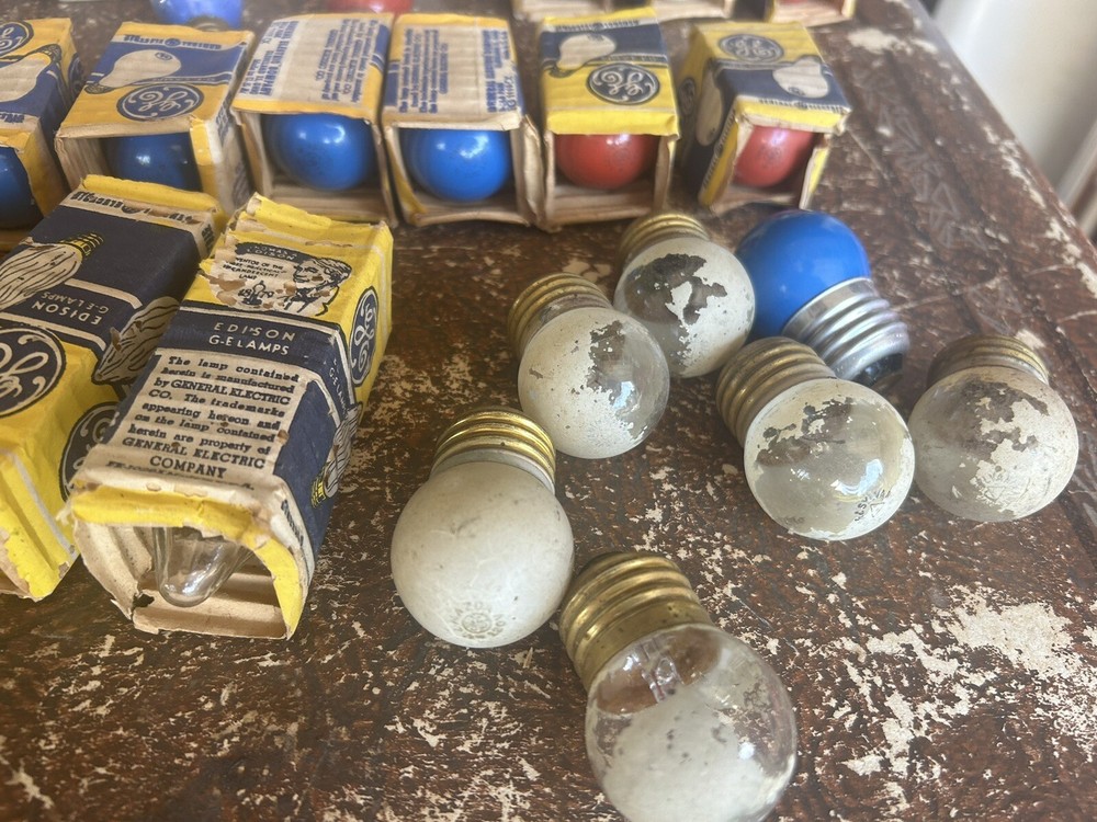 Lot Vintage Christmas Light Bulbs Mixed GE.
