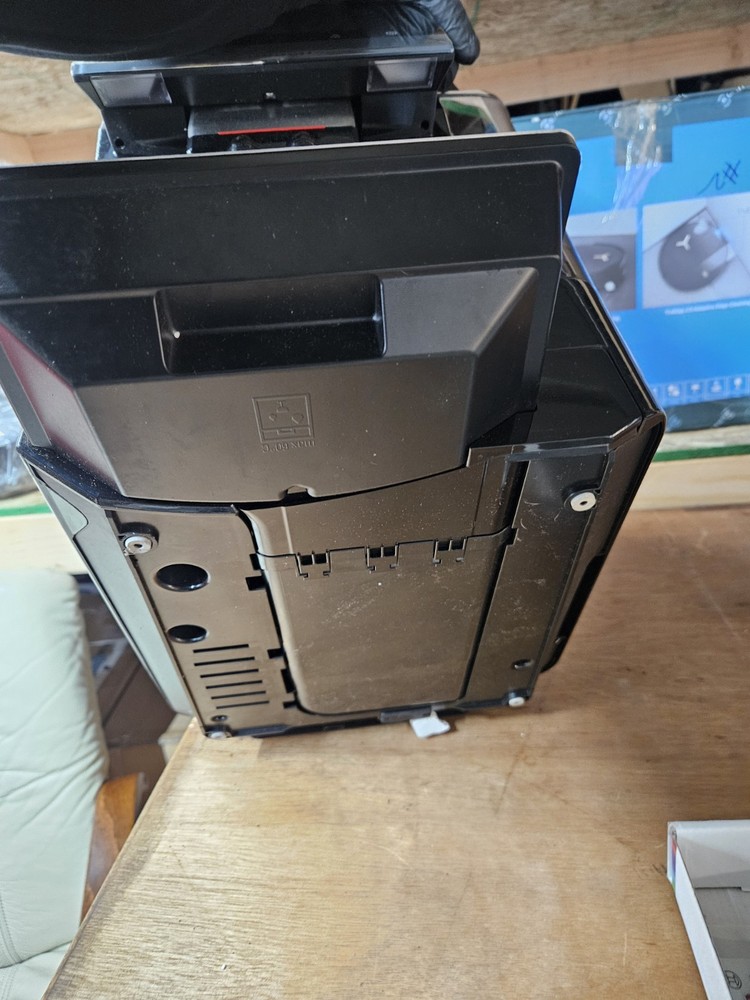 READ Bosch 800 Series VeroCafe Fully Automatic Espresso Machine