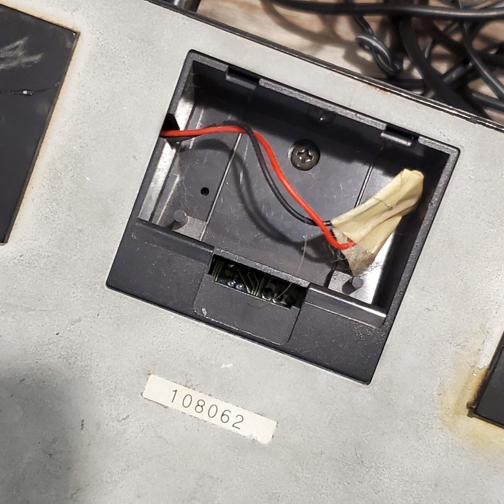 ZOOM 505 Multi Processor Pedal Compact Guitar Effector Japan w Cords Powers on