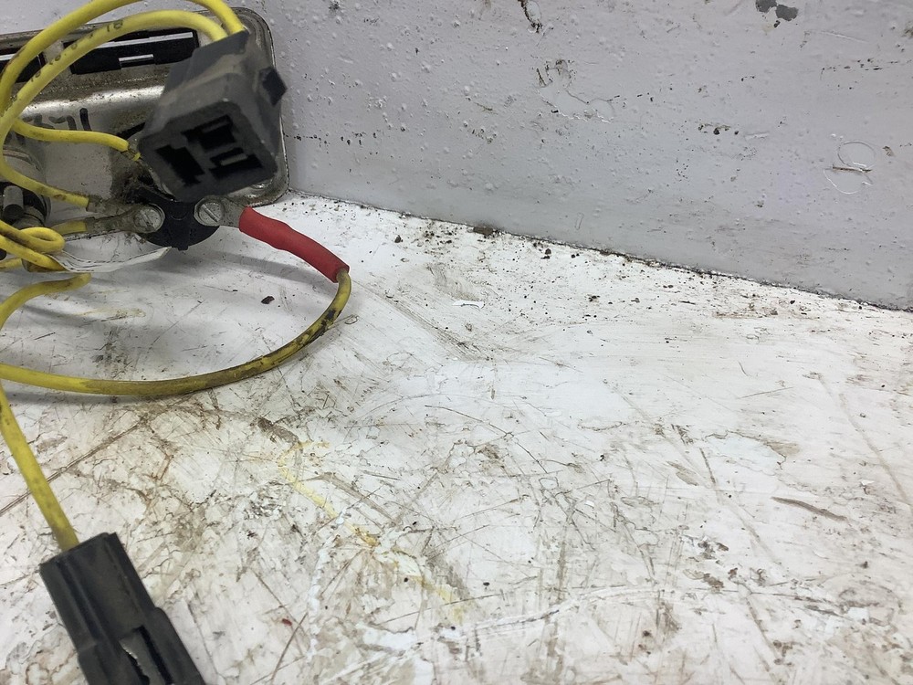 1991-2010 Freightliner FLD120 CLASSIC IGNITION Dash Panel - Used