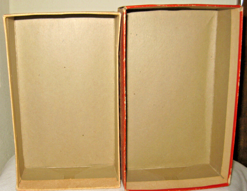Vintage Peter Paul "MOUNDettes", Deep Dark Chocolate, Coconut. Empty Candy Box