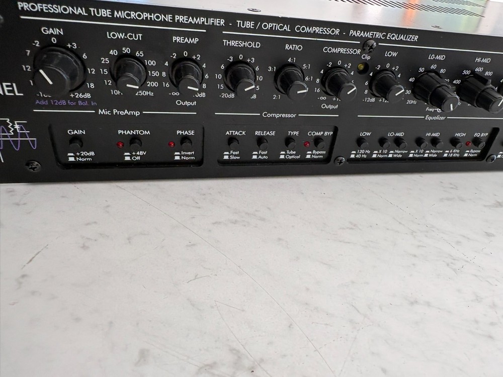 ART Pro Channel DJ Mixer Table