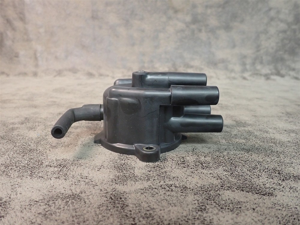 NEW WVE 5D1101 Distributor Cap (SS47)