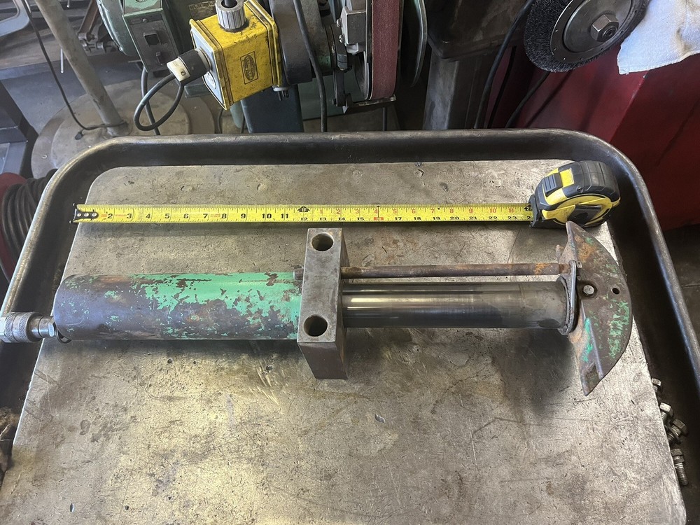 Greenlee hydraulic ram 5016251