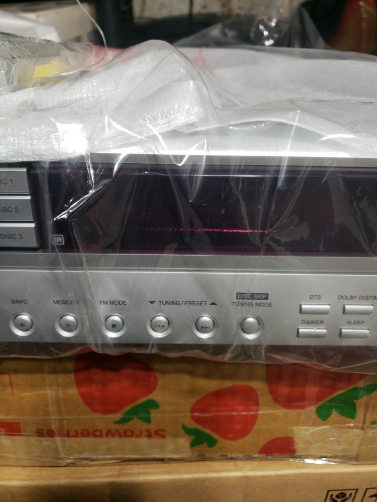 RCA 3 DVD Changer/Receiver HTS-3000 Bundle
