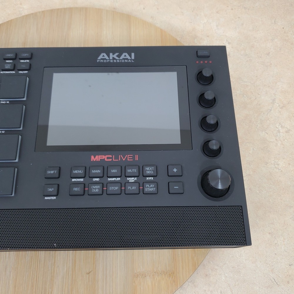 Akai Professional MPC Live II Standalone Sampler and Sequencer + Case