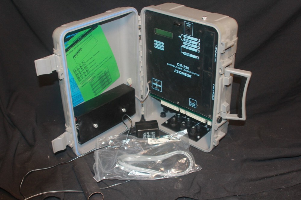 Omega Engineering OM-320 Portable Data Logger System