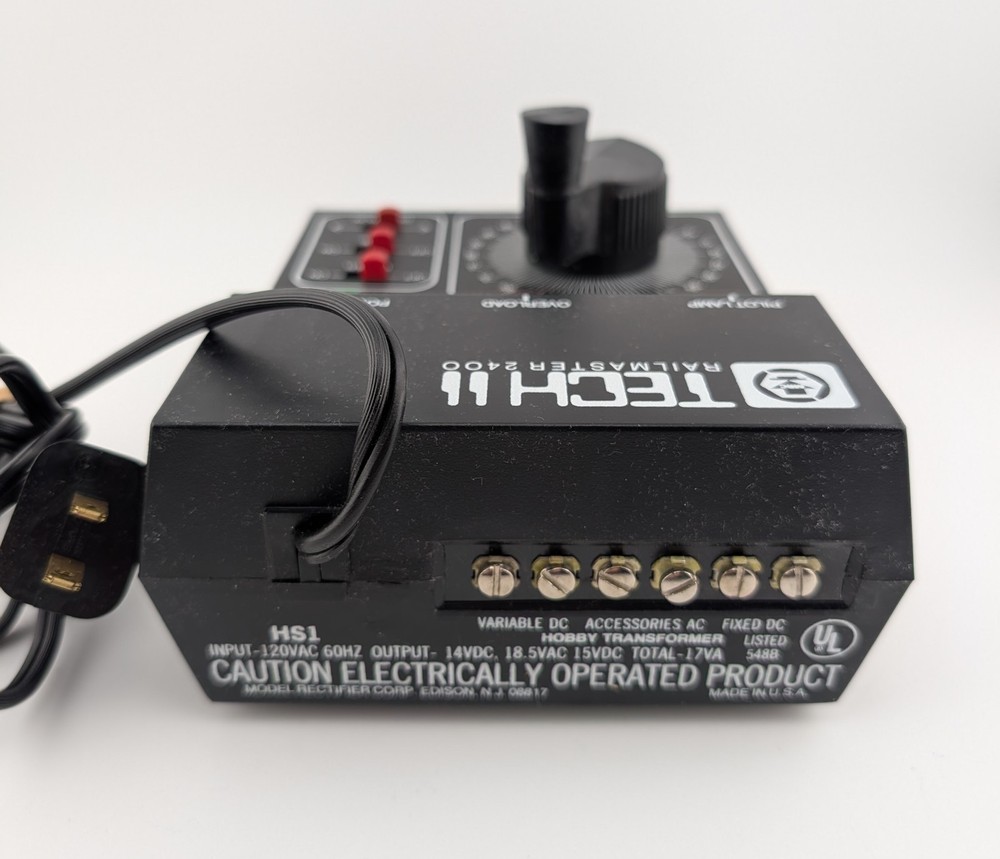 MRC Tech II Railmaster 2400 Model Train Control Powerpack Transformer