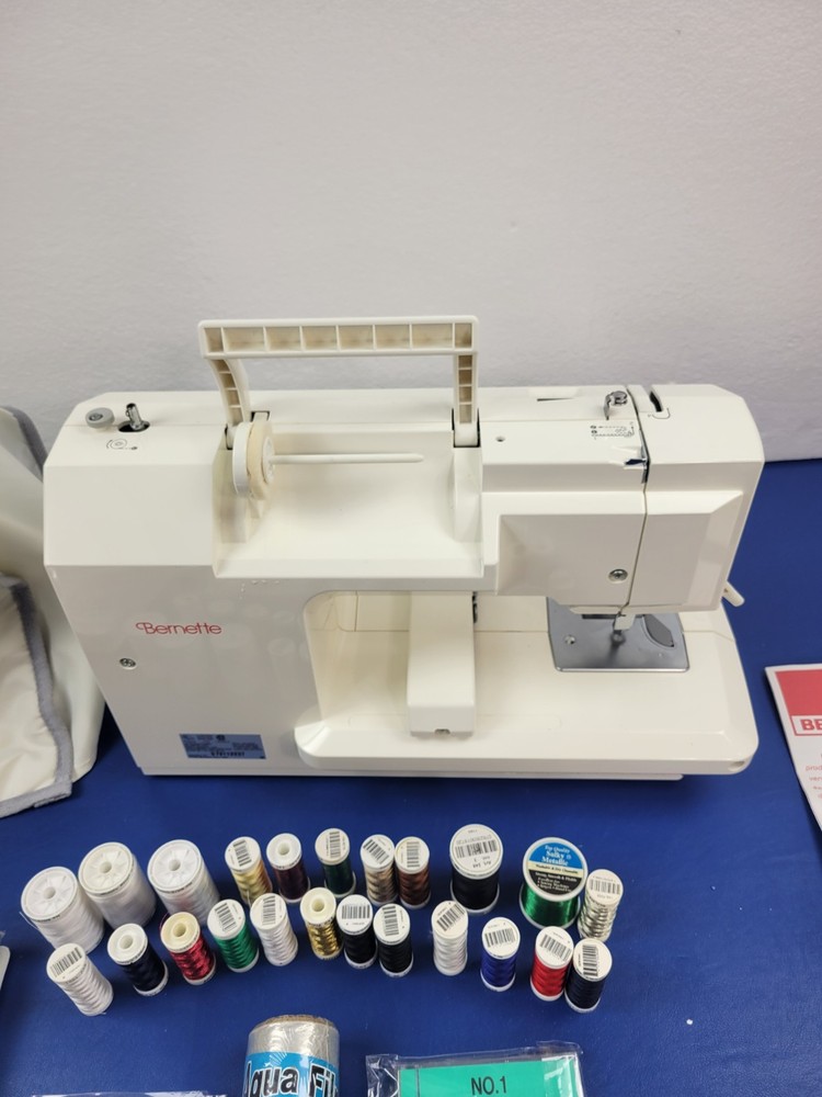 Bernina Bernette Deco 600 Digital Embroidery Sewing Machine