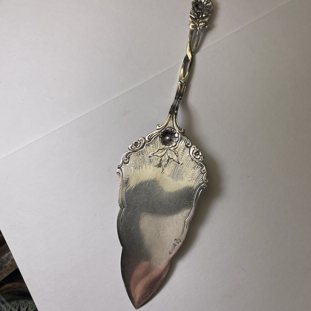 Otto Arthur Antique 800 Silver Pie/Cake Server Gorgeous Floral Rose Pattern