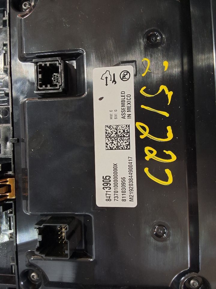 2020-2024 Buick Enclave Display and Control Panel