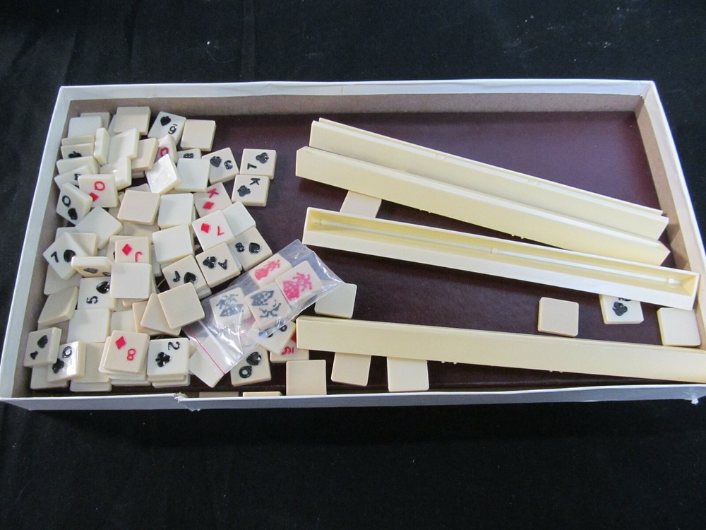 Vintage 1983 Ginnykub Pressman Tile Game Complete