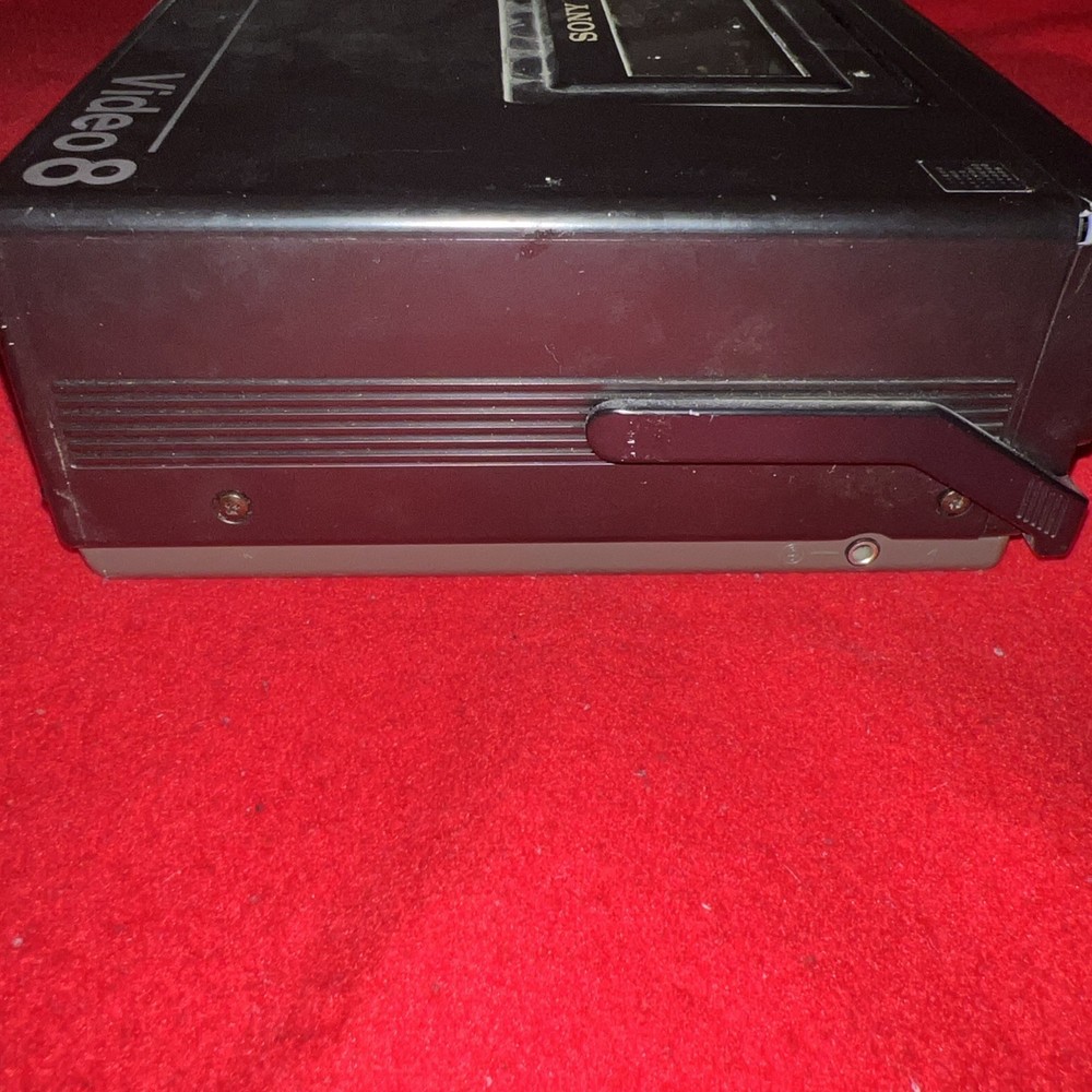 Sony EV-C8u 8mm Video Cassette Recorder