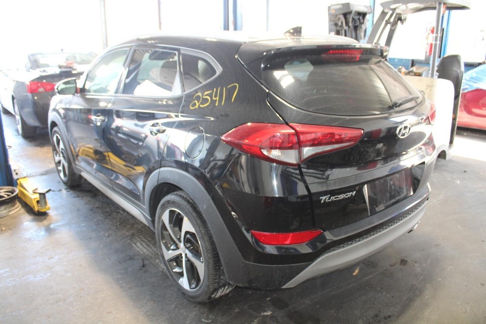 2017 HYUNDAI TUCSON LR Door Trim Panel