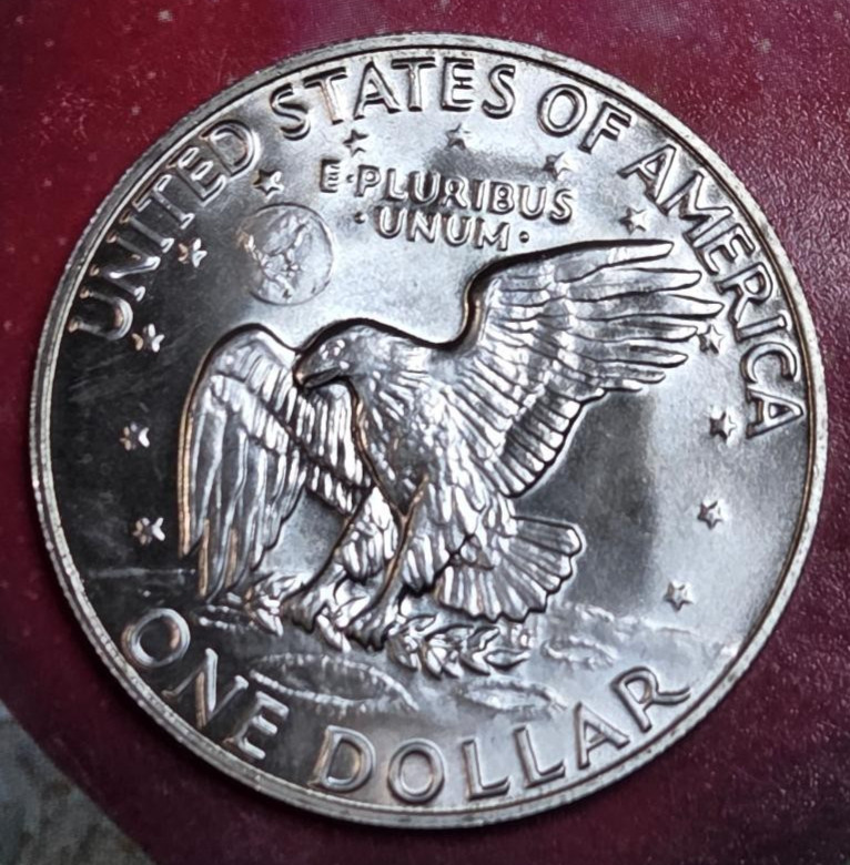 1974-s Eisenhower "Ike" Silver Dollar 40%..