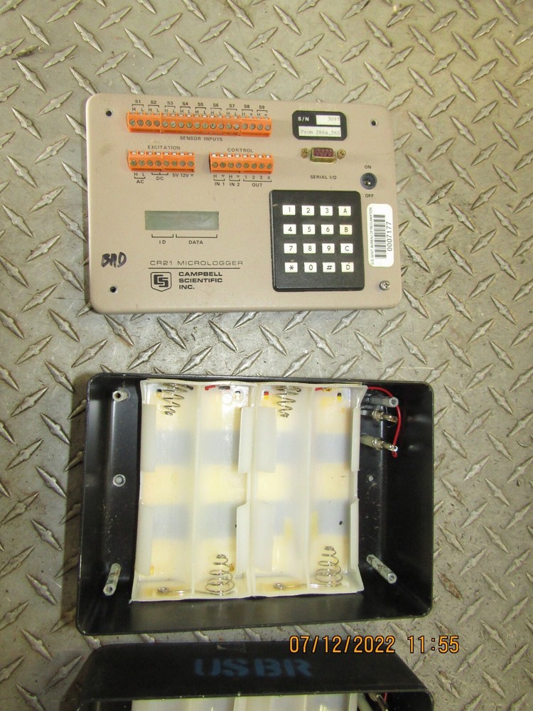 CAMPBELL SCIENTIFIC CR21 MICROLOGGER